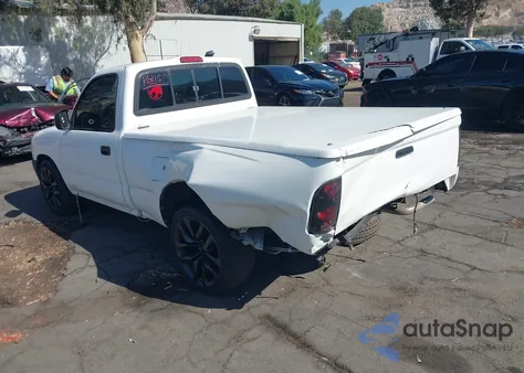 1997 Toyota Tacoma z USA, uszkodzony, nr VIN 4TANL42N7VZ290930